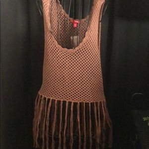 Ladies tank style sweater with long fringe